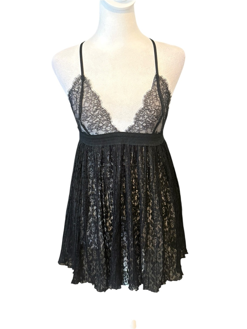 Victorias Secret Black Lace Floral Baby Doll Lingerie Slip Dress Womens Med NWOT